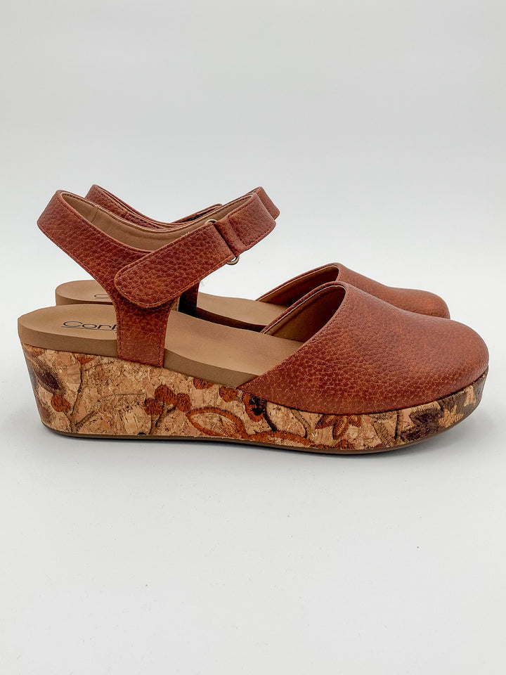 CORKY'S 'ALL IN' WEDGE CLOSED SANDALS - COGNAC