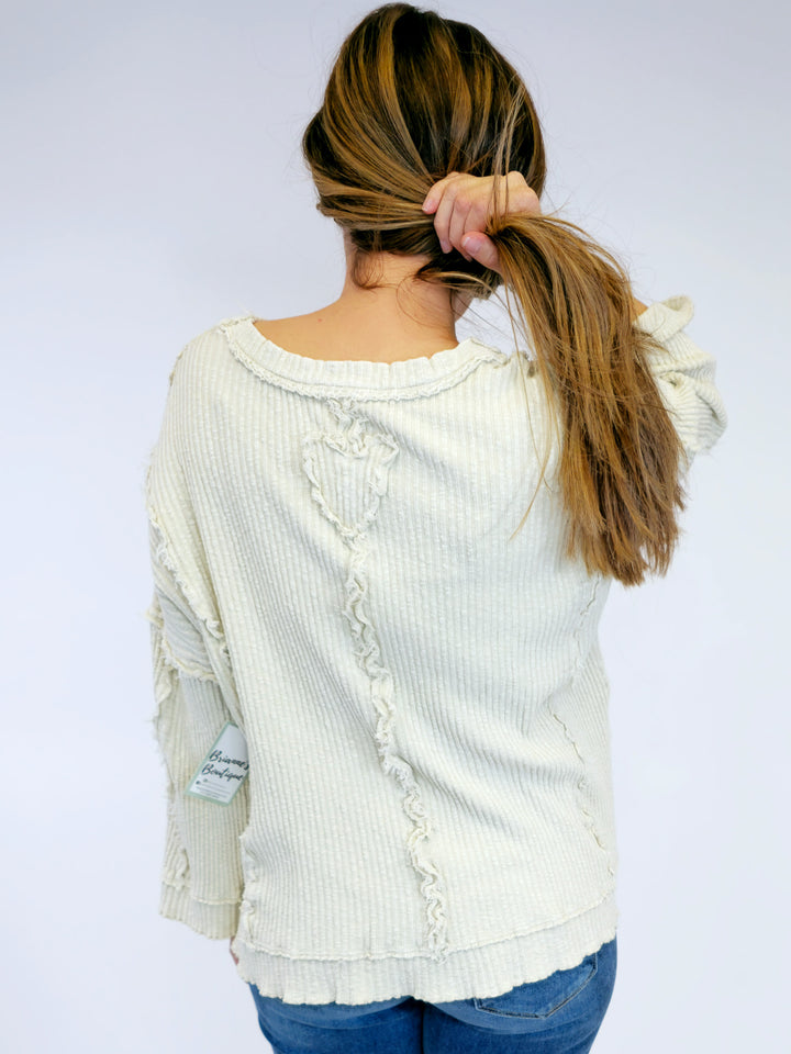 MINERAL WASHED HEART PATCH RIB KNIT PULLOVER - LIGHT KHAKI