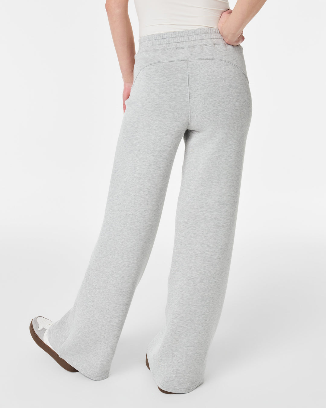 AIRESSENTIALS WIDE LEG PANTS - LIGHT HEATHER GREY