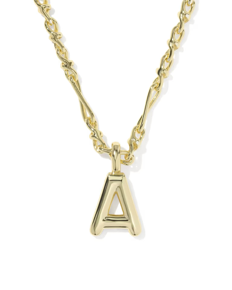 KENDRA SCOTT BUBBLE LETTER A SHORT PENDANT NECKLACE - GOLD