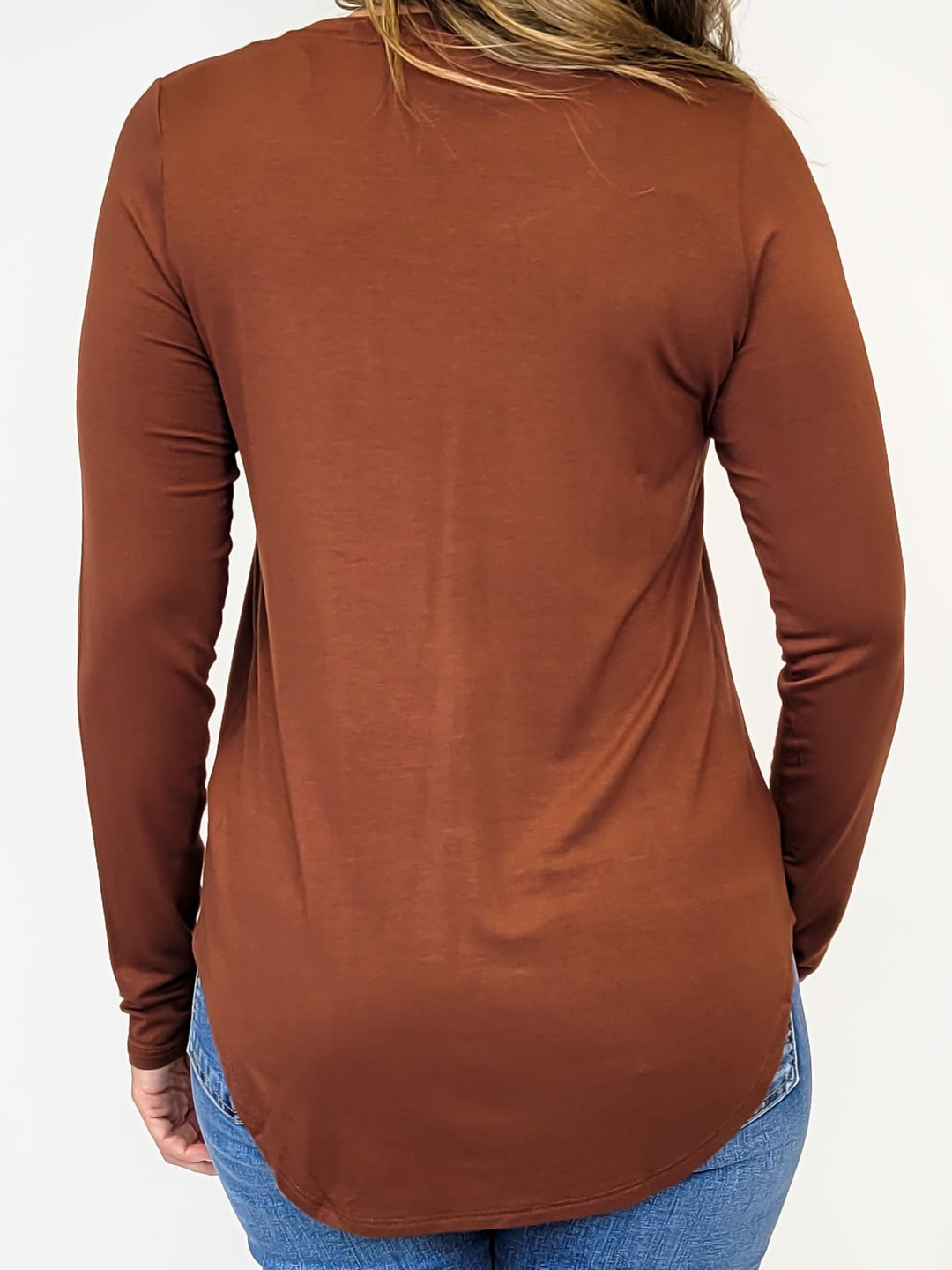 SOLID RUST LONG SLEEVE HIGH LOW TOP
