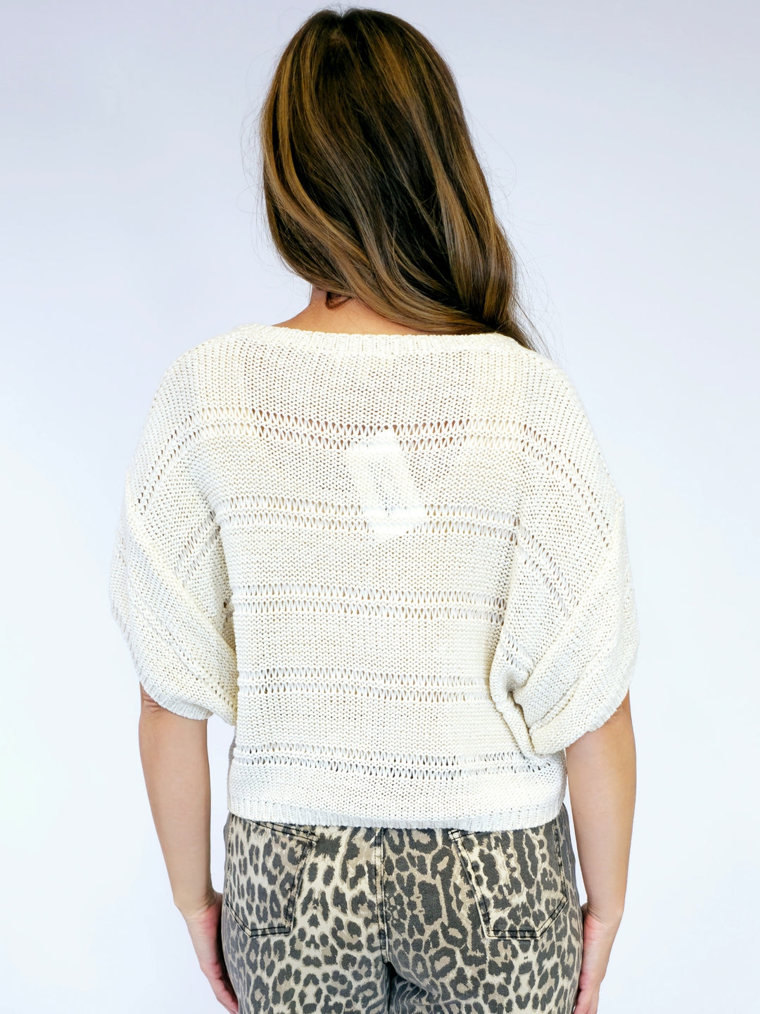 MELANGE RELAXED CROPPED PULLOVER SWEATER - OFF WHITE