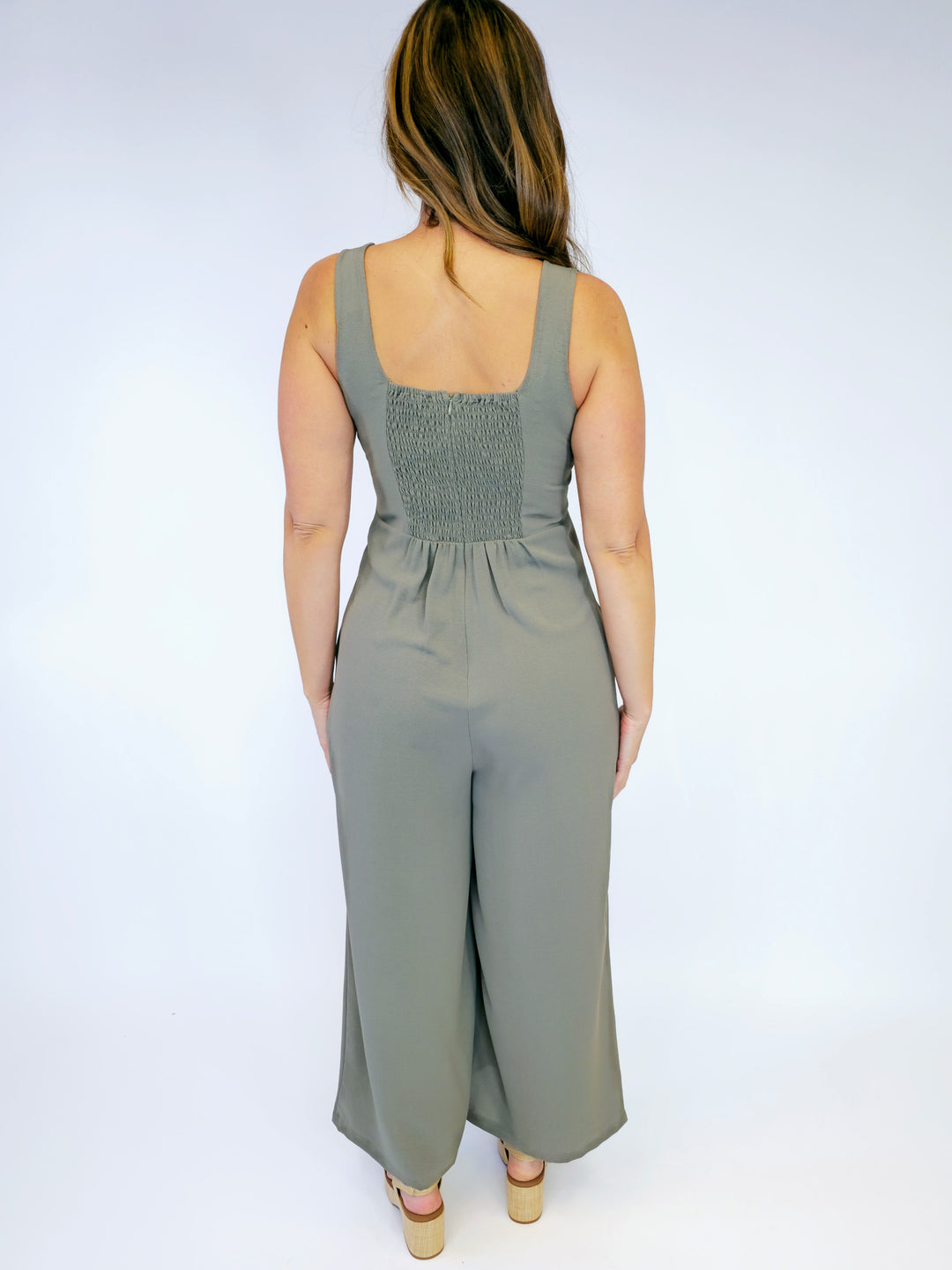 WIDE LEG SLEEVELESS JUMPSUIT - OLIVE