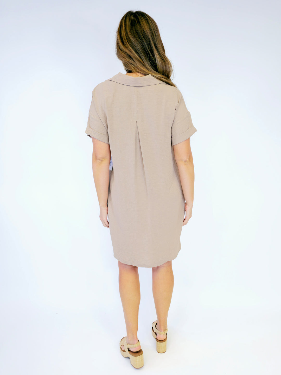 ROLL UP SHORT SLEEVE BUTTON DOWN SHIRT DRESS - TAUPE