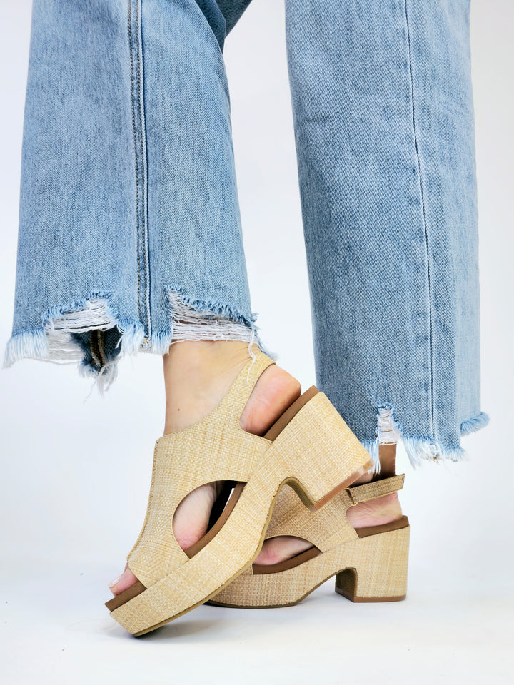 CORKY'S 'MISS CARLEY' BLOCK HEEL SANDAL - RAFFIA