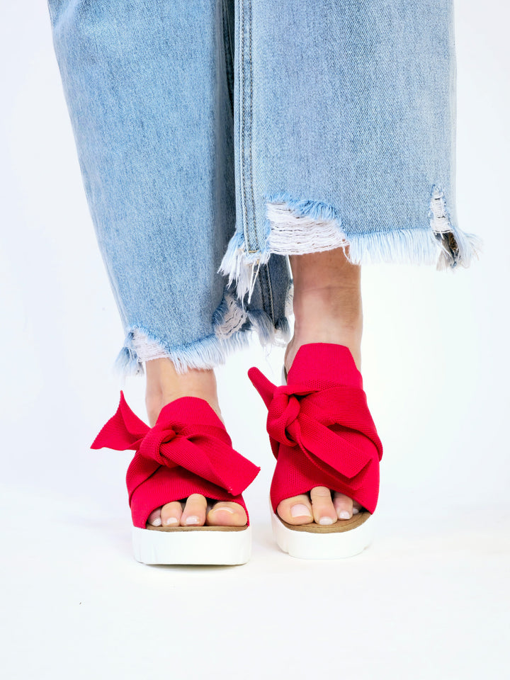 BERNIE MEV VENTI FREESIA BOW WEDGE SANDAL - RED