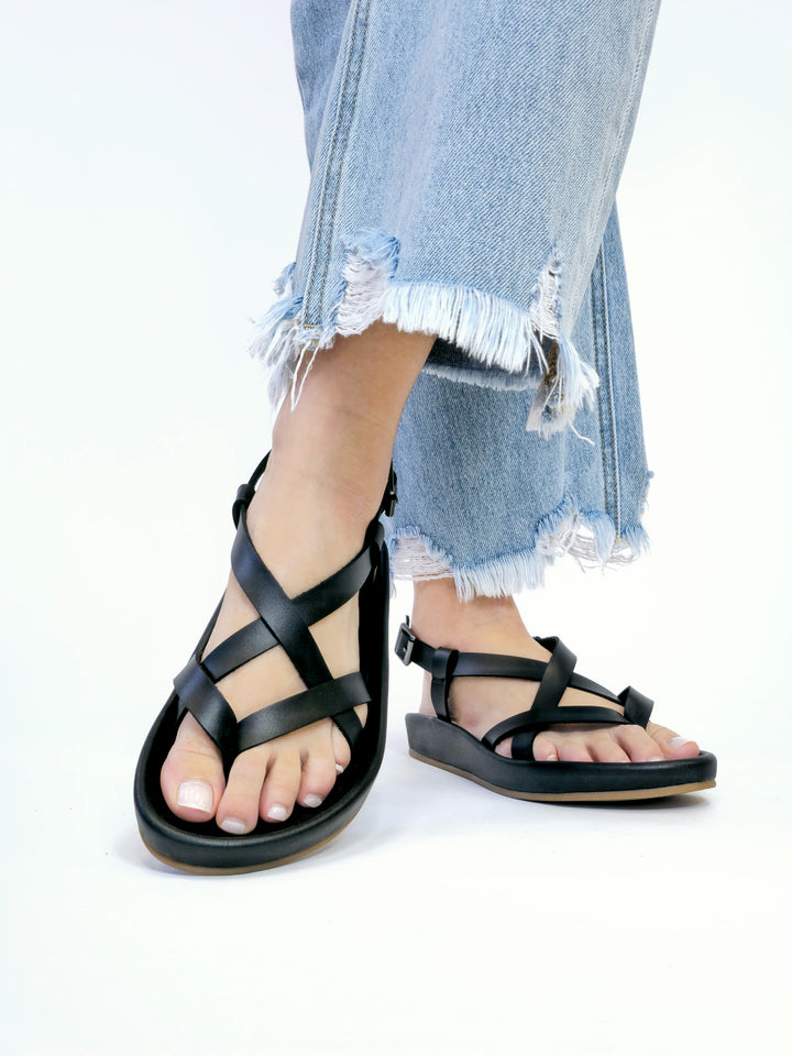 MIA ZURIE LEATHER SANDAL - BLACK