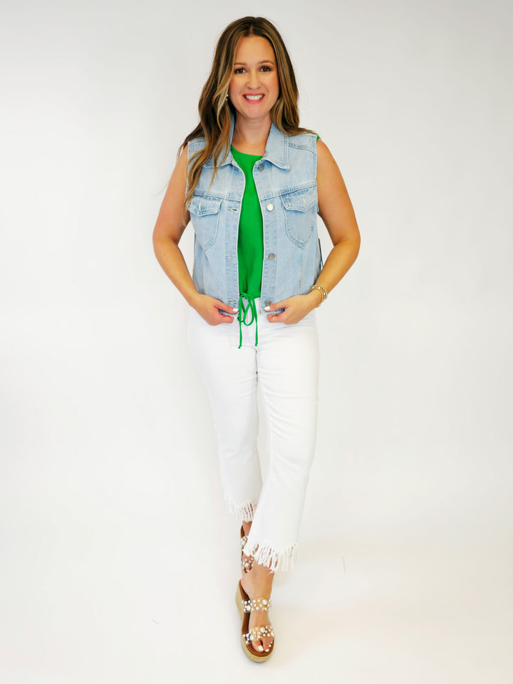 BUTTON FRONT DENIM VEST - LIGHT WASH