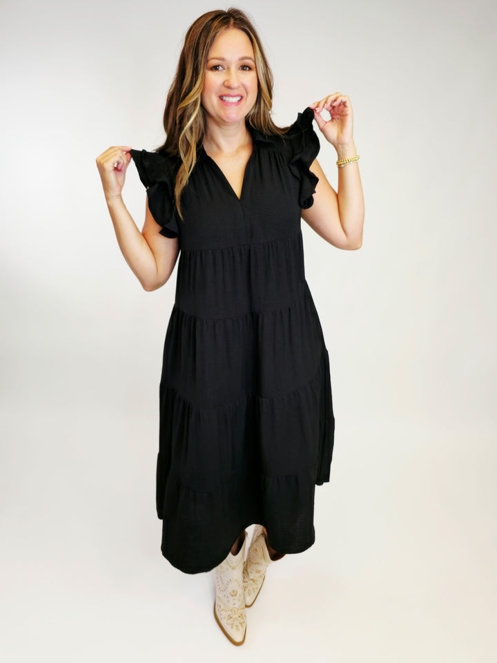 TIERED MIDI DRESS W/RUFFLE SLEEVES - BLACK