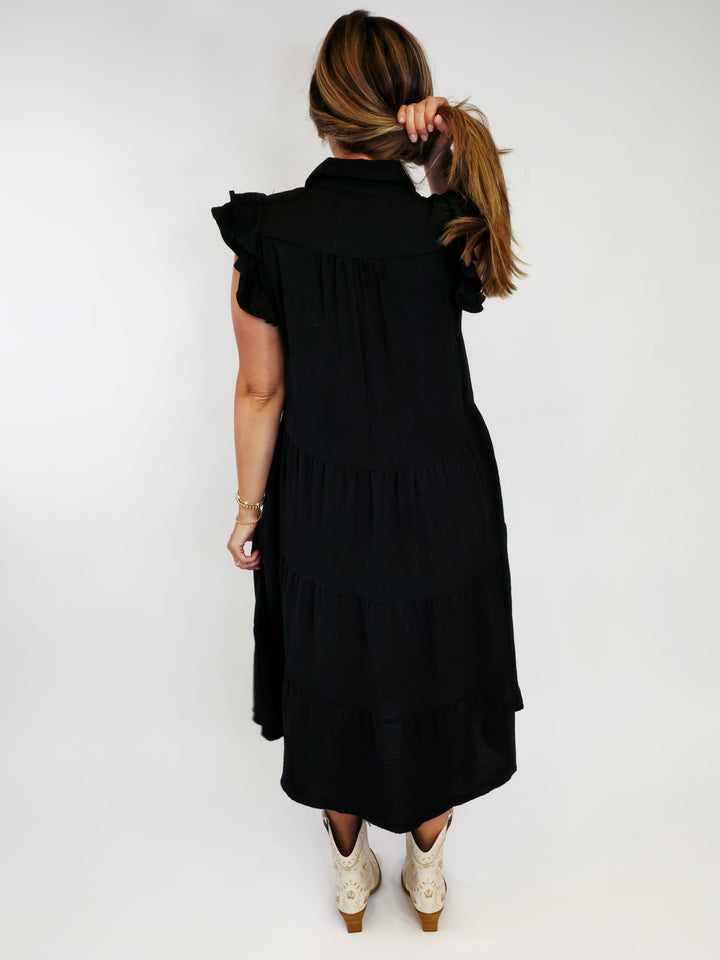 TIERED MIDI DRESS W/RUFFLE SLEEVES - BLACK