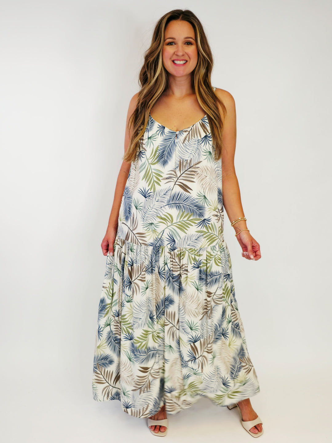 TIERED STRAPPY SLEEVELESS MAXI DRESS - BEIGE/NAVY