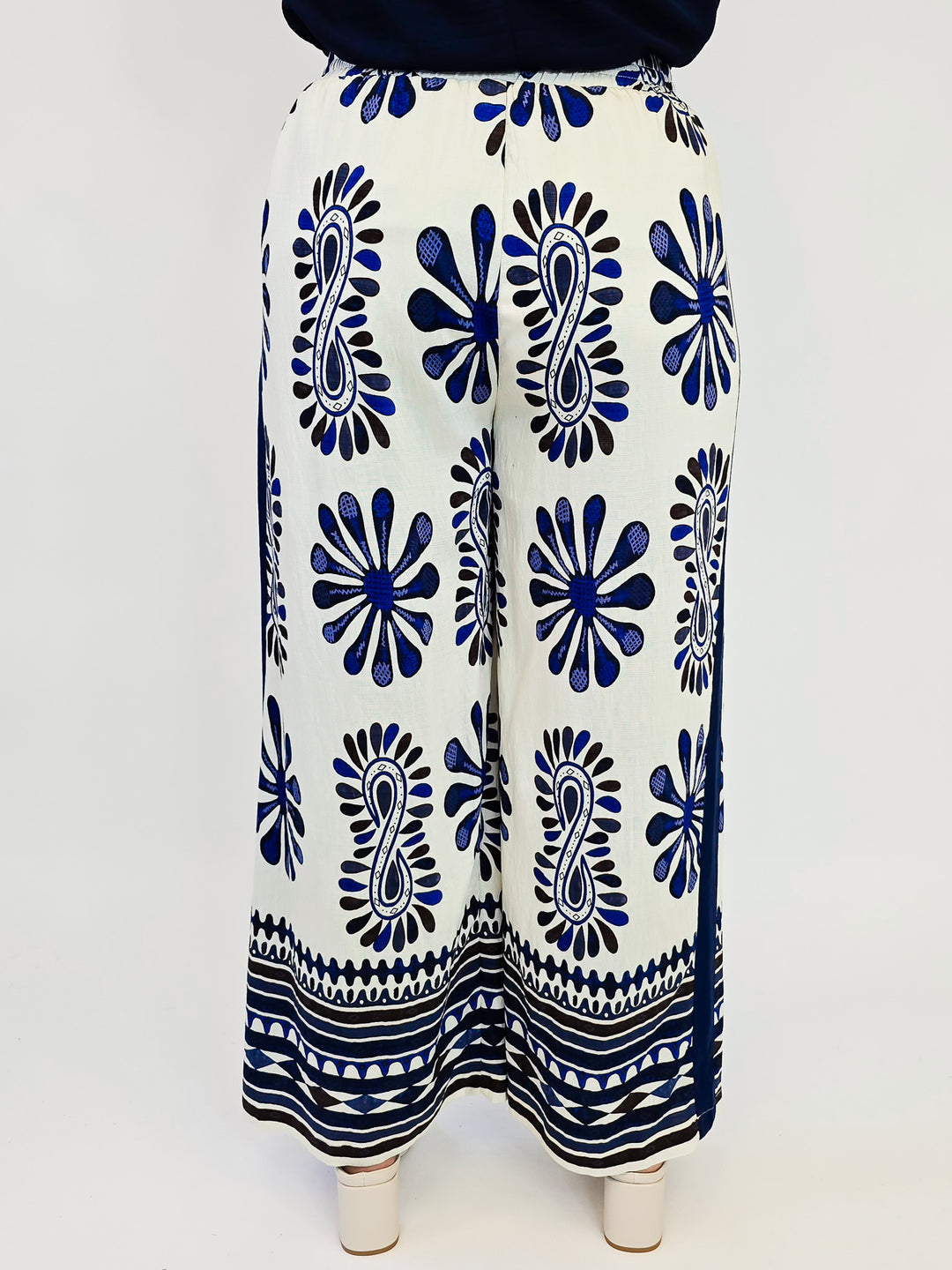 HIGH WAIST FLORAL PRINT PANTS - NAVY