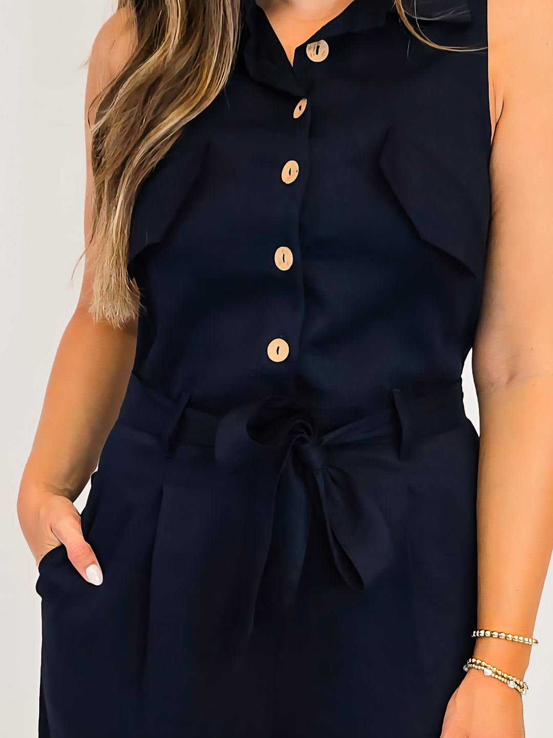 V-NECK JUMPSUIT WITH BELT - MIDNIGHT