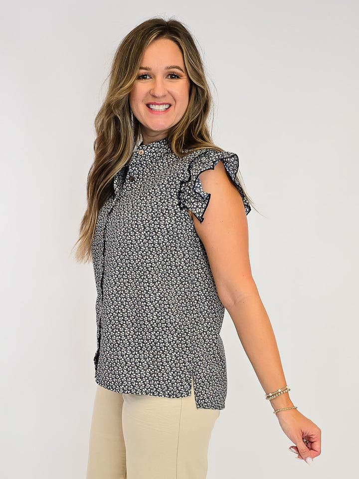 RUFFLE SLEEVE DITSY FLORAL BUTTON TOP - BLUE