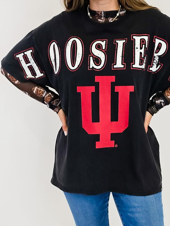IU OVERSIZED SPLIT TEE - BLACK