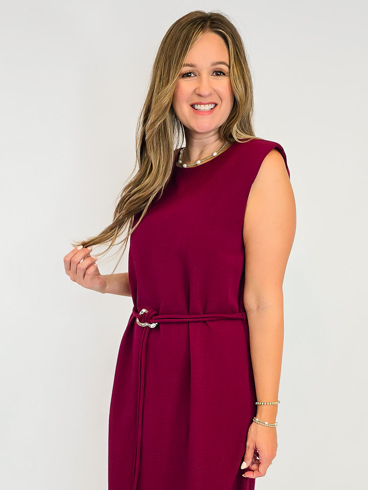 SOLID MIDI SLEEVELESS DRESS - BURGUNDY