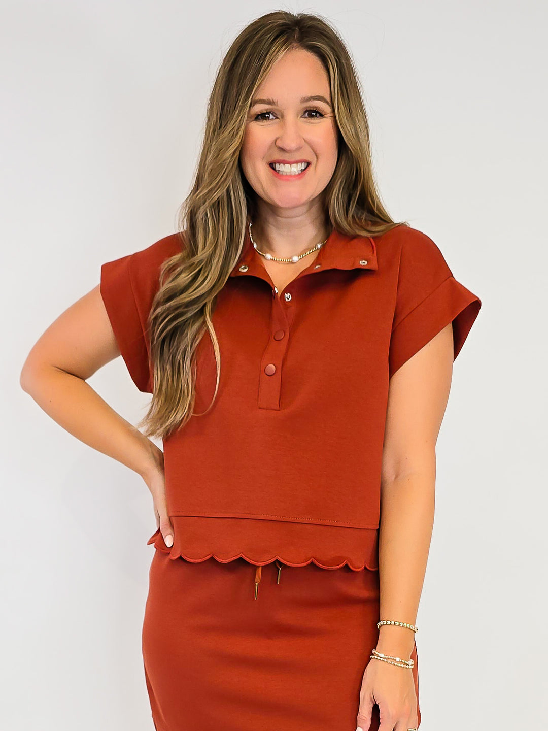 JERSEY KNIT SHORT SLEEVE PULLOVER TOP - CLAY
