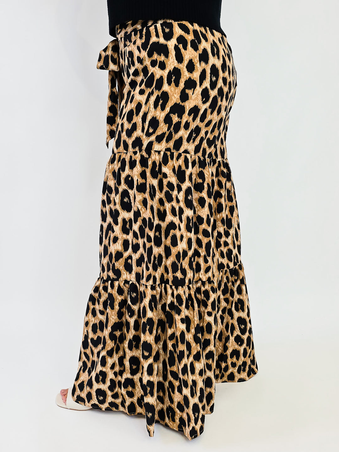 LEOPARD TIERED WIDE LEG PANTS - BROWN