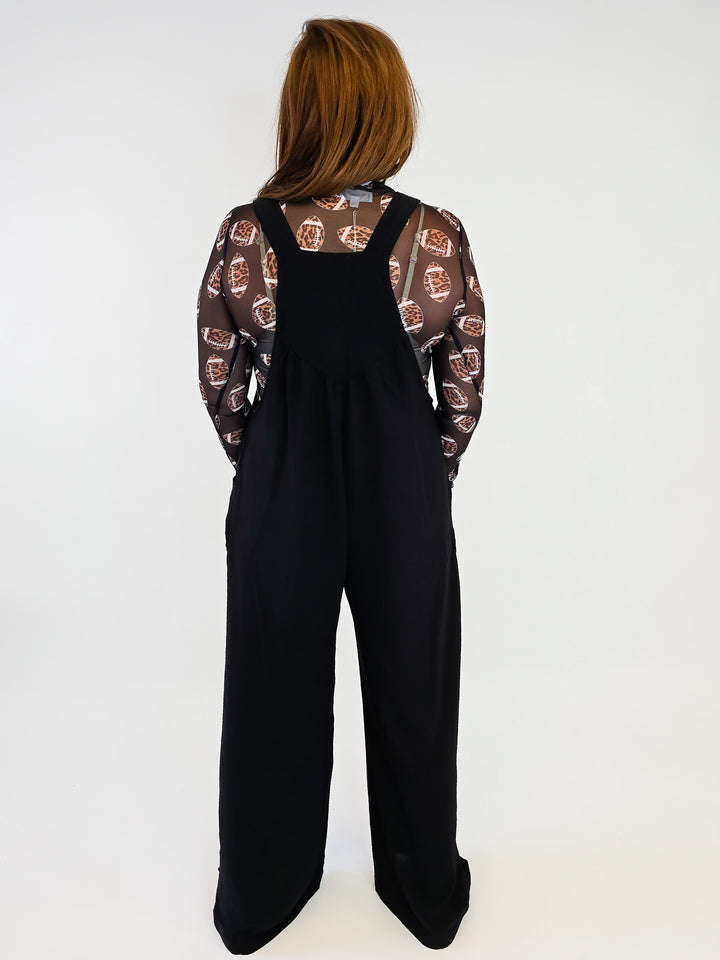 FLOWY POCKET JUMPSUIT W/ BUTTONS - BLACK