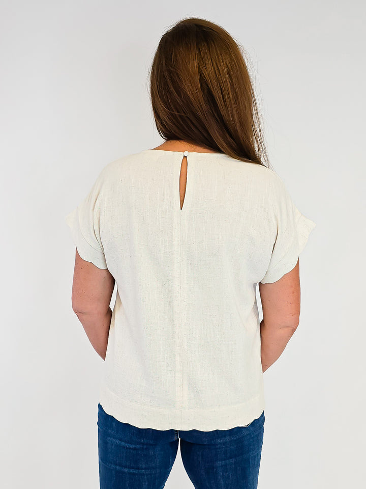 SCALLOP HEM LINEN BLEND TOP - OATMEAL