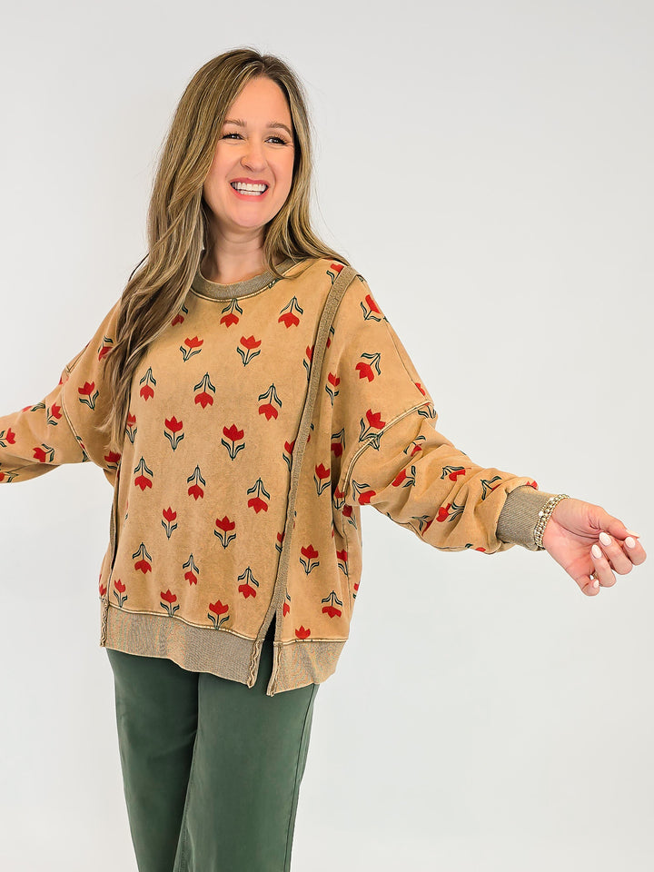 OVERSIZED TULIP PRINT WASHED TERRY PULLOVER - FADED CAMEL