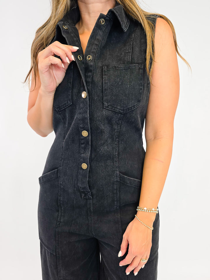 SNOW WASHED BUTTON SLEEVELESS JUMPSUIT - ASH BLACK