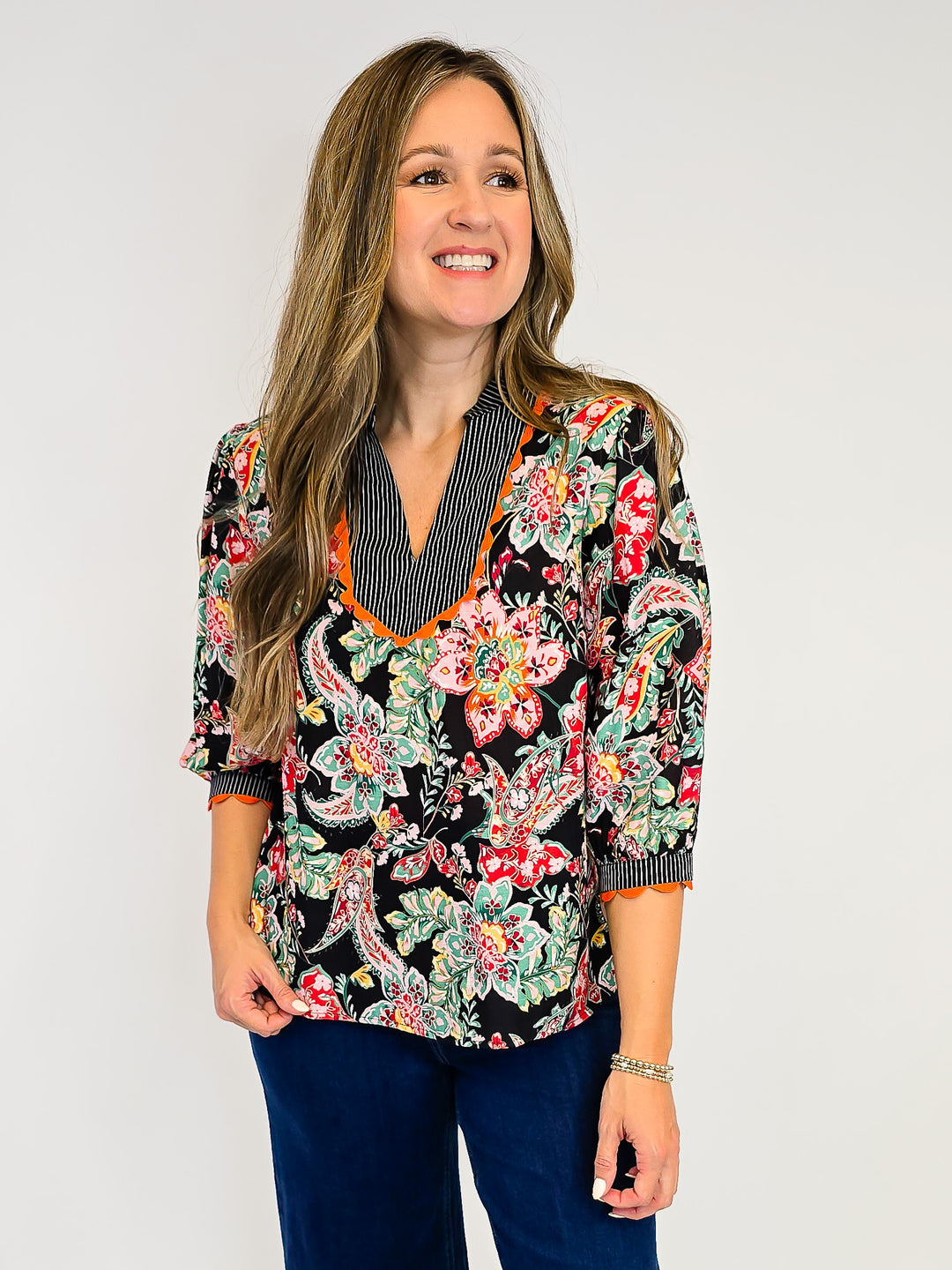 WAVY TRIM DETAILED FLORAL STRIPE MIXED TOP - BLACK