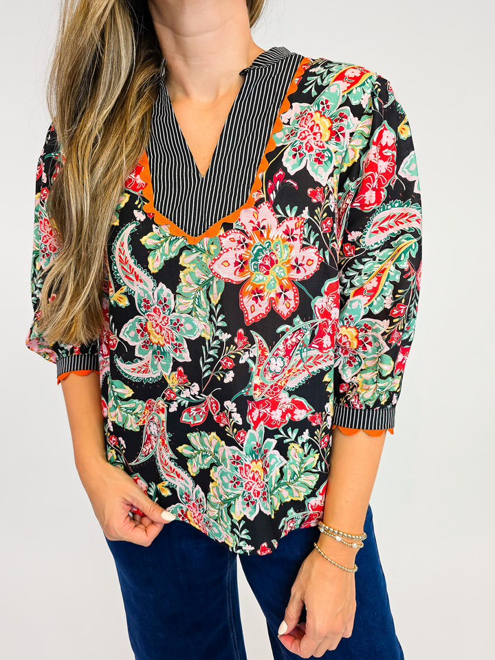 WAVY TRIM DETAILED FLORAL STRIPE MIXED TOP - BLACK
