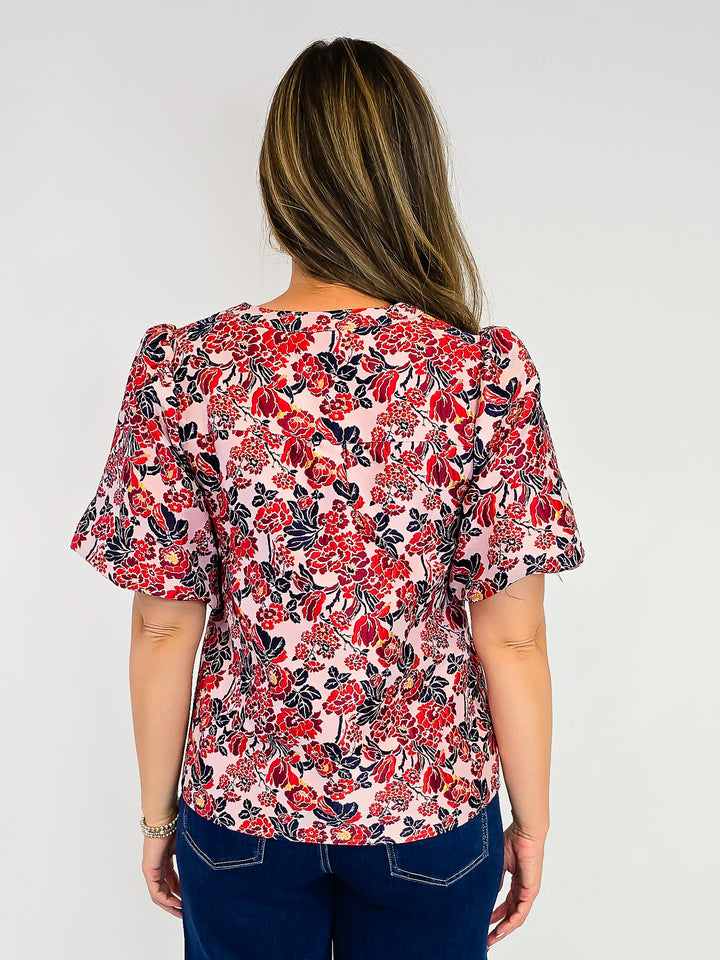 SHORT BUBBLE SLEEVE FLORAL JACQUARD TOP - RED