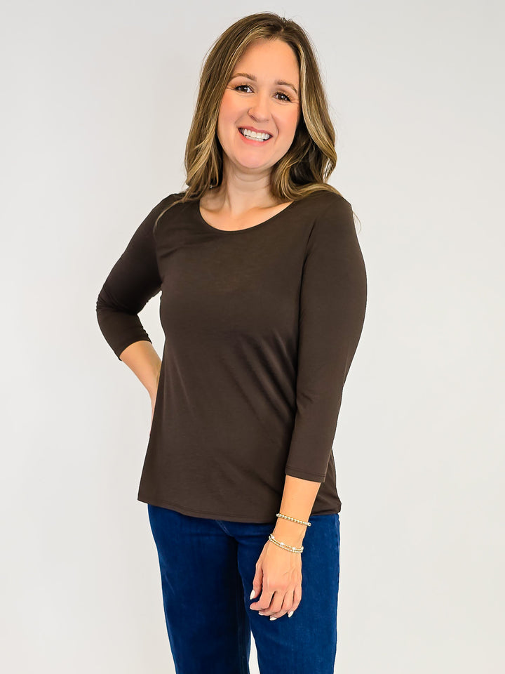 DEAR SCARLETT ROUND NECK 3/4 SLEEVE TOP - CHOCOLATE