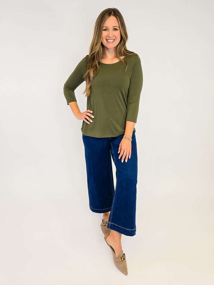 DEAR SCARLETT ROUND NECK 3/4 SLEEVE TOP - OLIVE