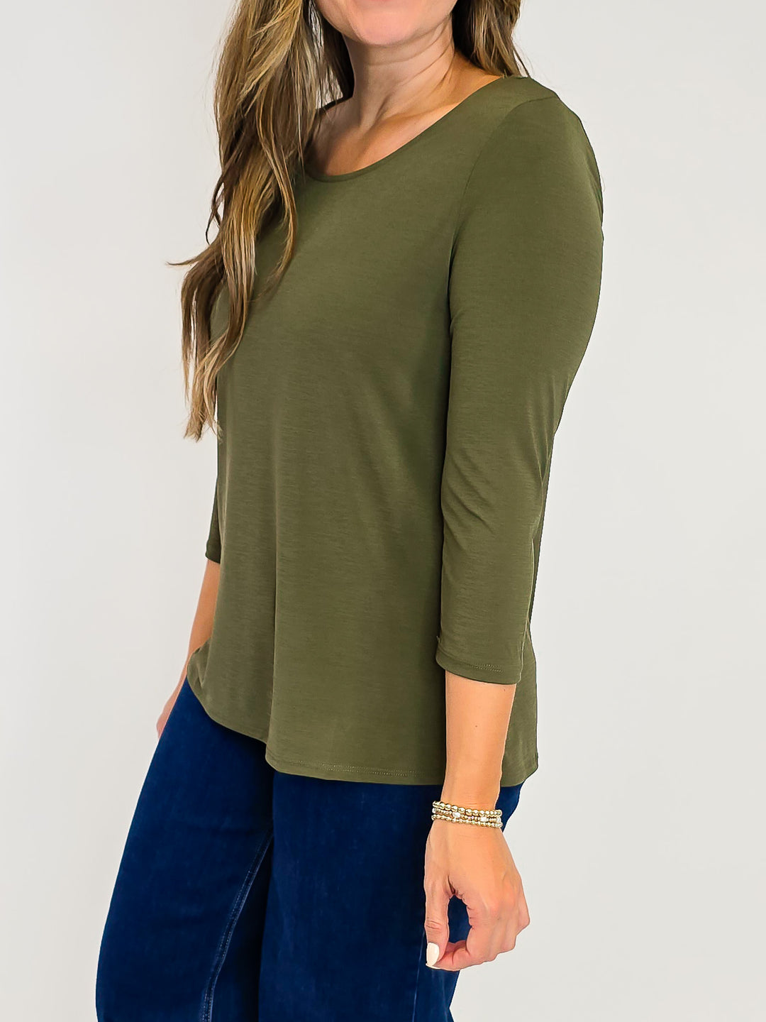 DEAR SCARLETT ROUND NECK 3/4 SLEEVE TOP - OLIVE