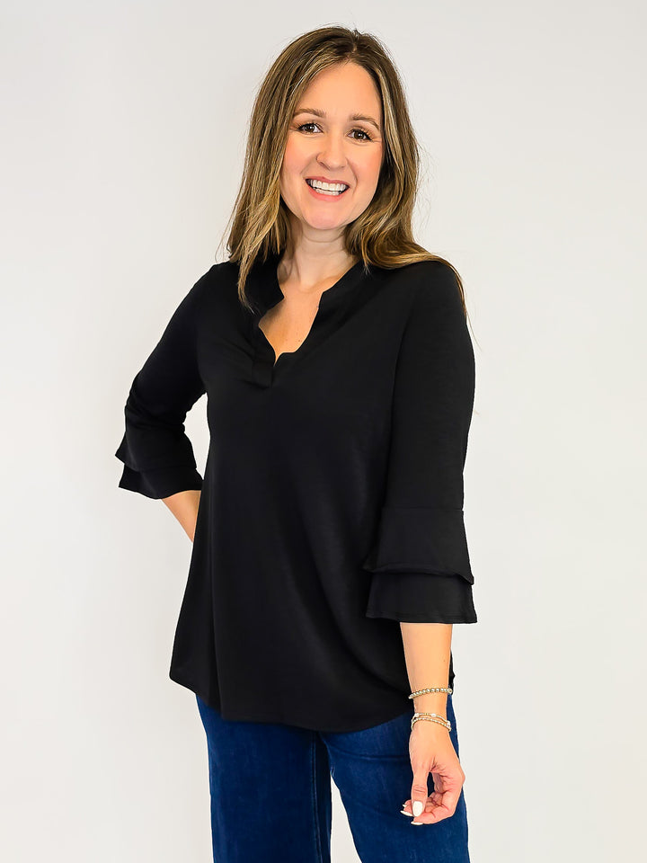 DEAR SCARLETT SOLID BELL SLEEVE LIZZY TOP - BLACK