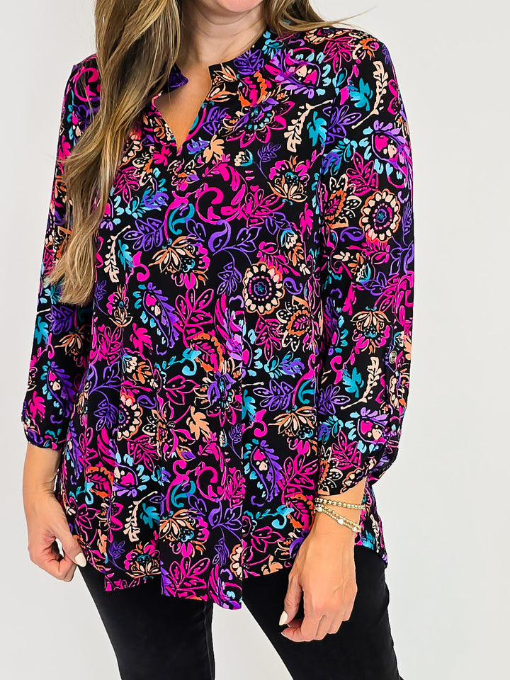 DEAR SCARLETT LIZZY 3/4 SLEEVE TOP - FLORAL PAISLEY FUCHSIA/BLACK