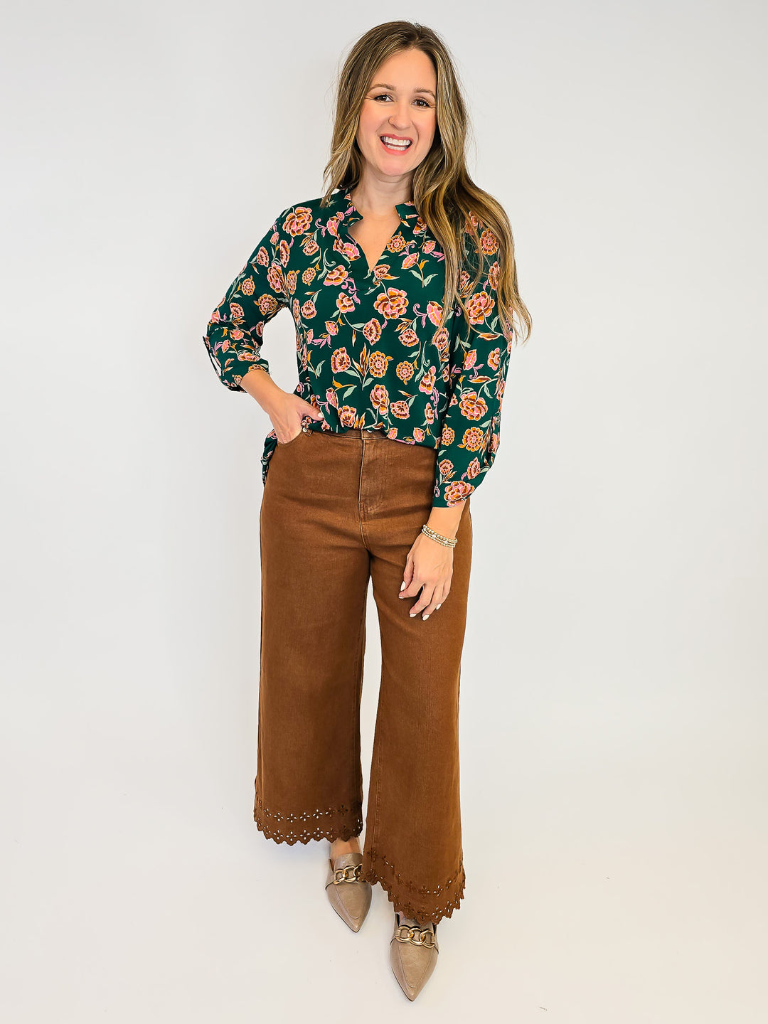 DEAR SCARLETT LIZZY 3/4 SLEEVE TOP - HUNTER GREEN FLORAL