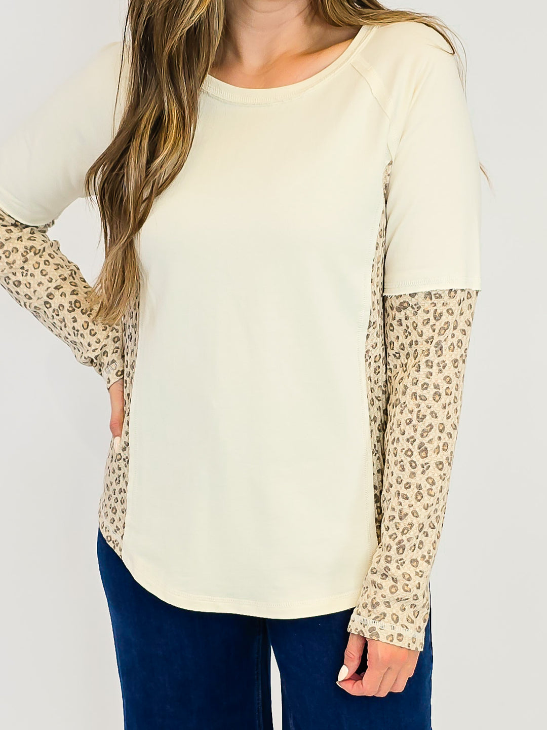 LONG SLEEVE ANIMAL PRINT CONTRAST TOP - CREAM