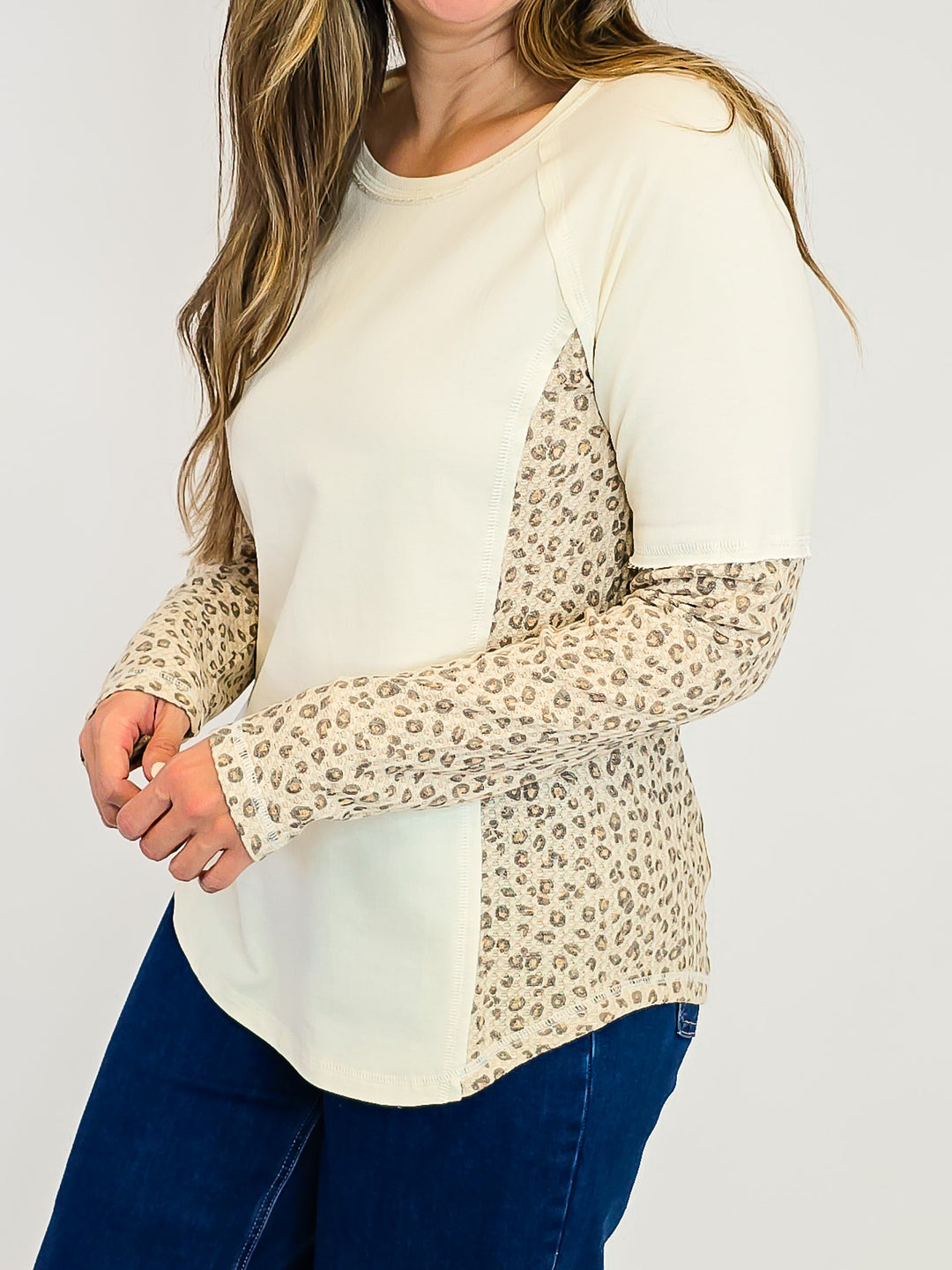 LONG SLEEVE ANIMAL PRINT CONTRAST TOP - CREAM