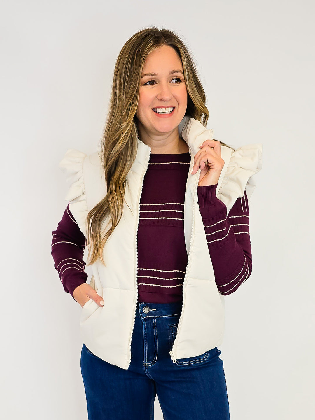 RUFFLED SLEEVE MOCK NECK ZIP-UP PUFFER VEST - IVORY