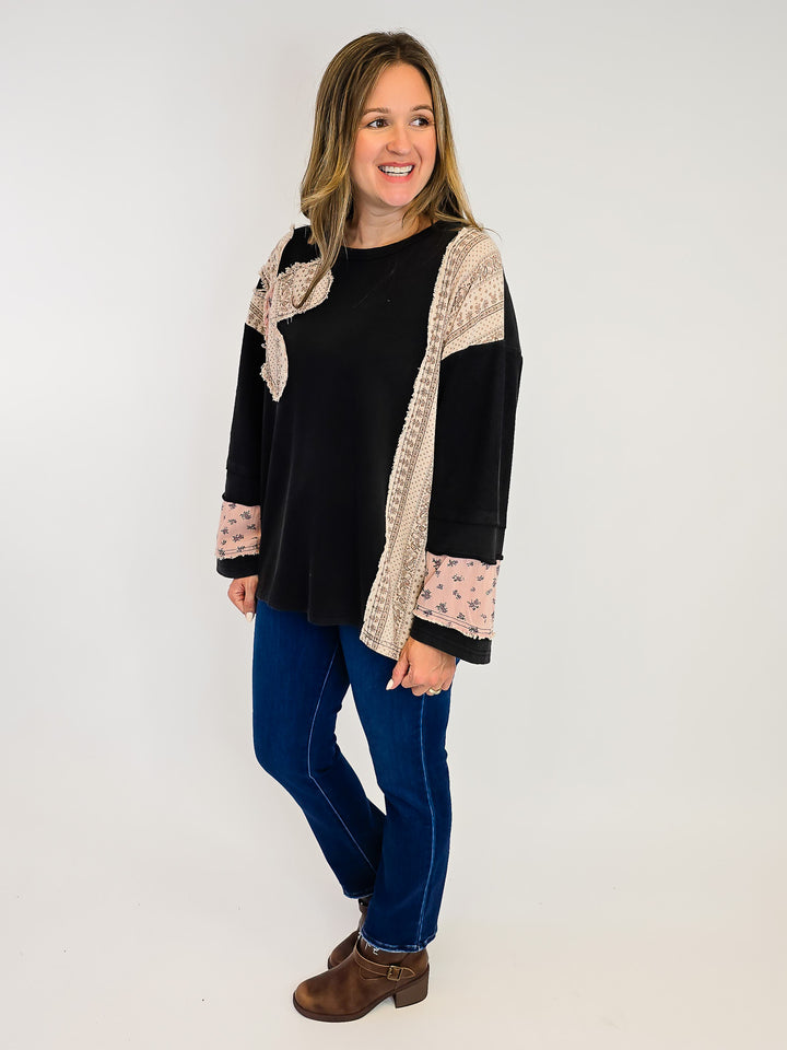 FRENCH TERRY FLOWER PATCH PULLOVER - ASH