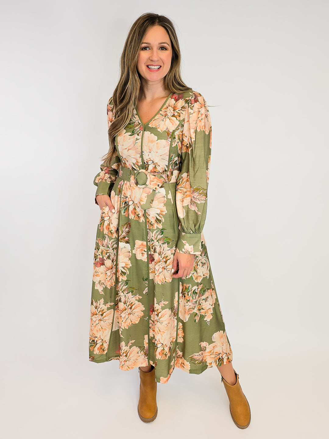 FLORAL MACI DRESS W/ LONG SLEEVES - OLIVE
