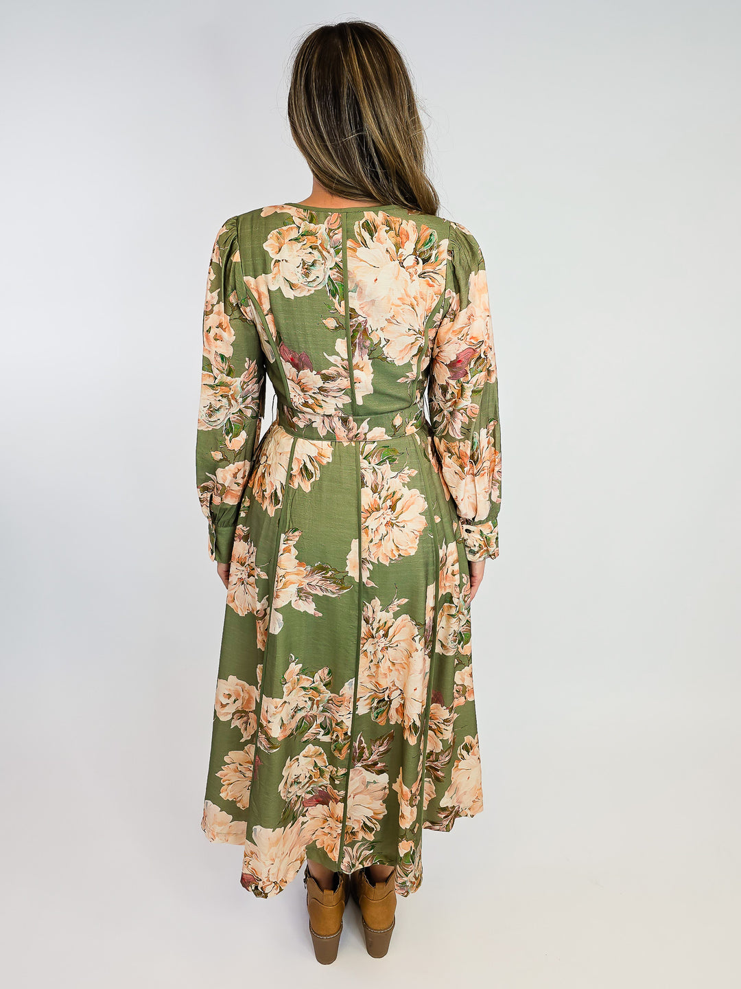 FLORAL MACI DRESS W/ LONG SLEEVES - OLIVE