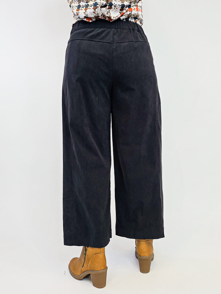 CORDUROY WIDE LEG PANTS - CHARCOAL