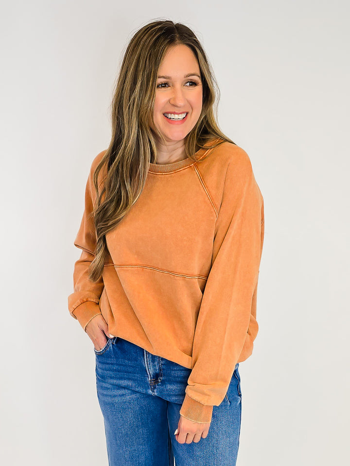 LONG SLEEVE MINERAL WASHED TERRY PULLOVER - CAPPUCCINO