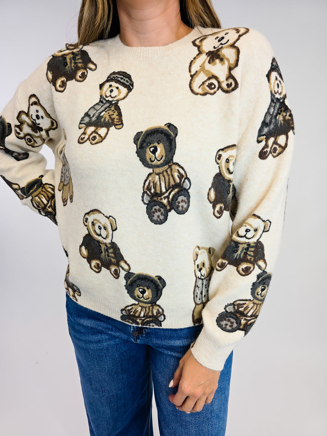 LONG SLEEVE CREW NECK BEAR PRINT SWEATER - ONE SIZE - CREAM