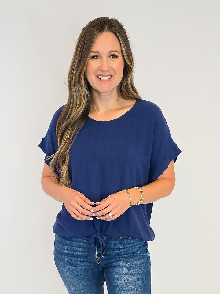 LINEN BLEND TOP W/ADJUSTABLE TIE HEM - NAVY