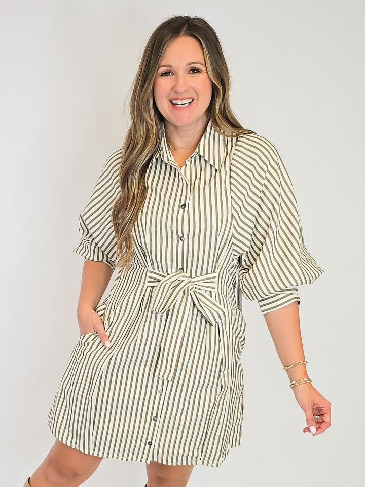 3/4 PUFF SLEEVE STRIPED SHORT DRESS - OLIVE