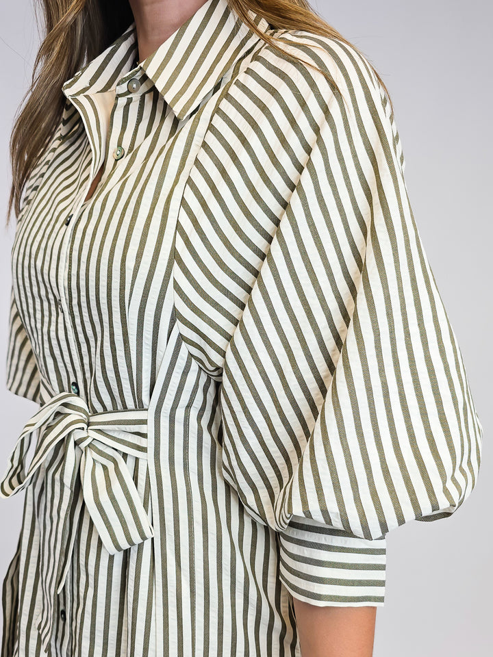 3/4 PUFF SLEEVE STRIPED SHORT DRESS - OLIVE