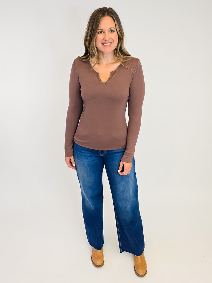 ULTRA SOFT NOTCHED NECK LONG SLEEVE TEE - BROWN