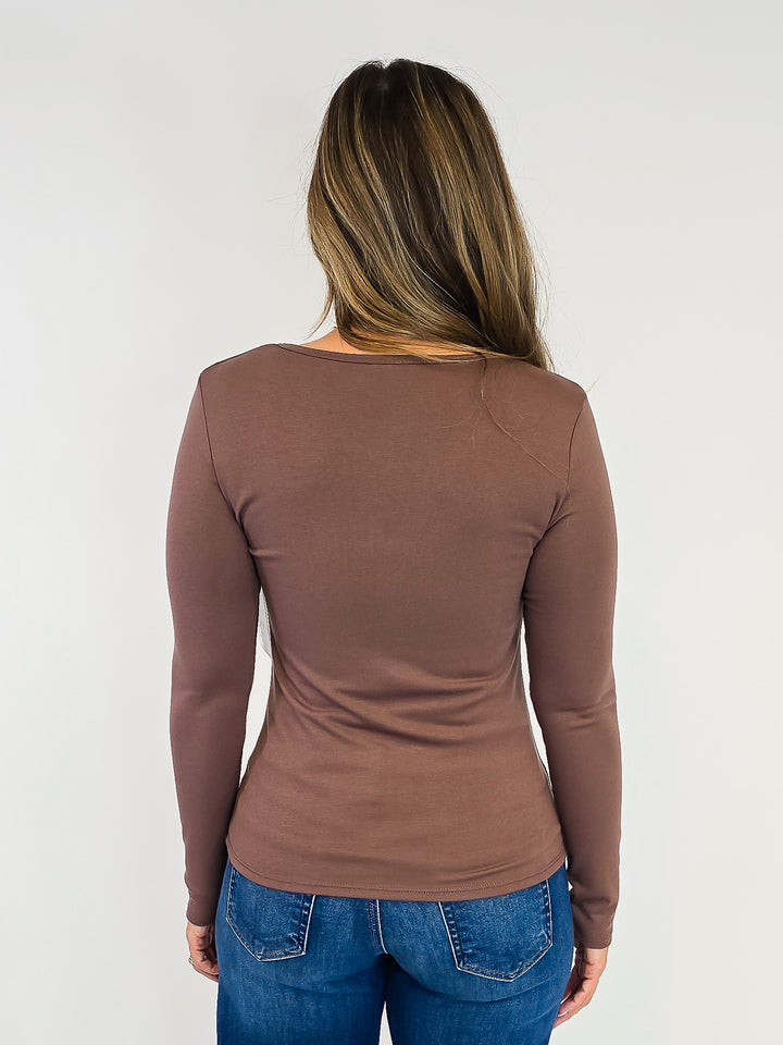 ULTRA SOFT NOTCHED NECK LONG SLEEVE TEE - BROWN