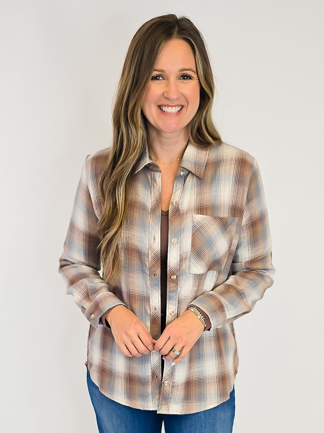 CLASSIC PLAID LONG SLEEVE BUTTON UP SHIRT - MOCHA